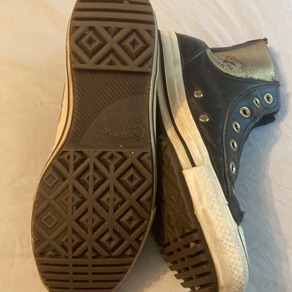 Converse Taylor Chelsea size 8 - Picture 6 of 7